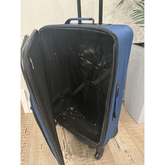 $239 TAG Freehold  28”Softside Spinner Luggage Suitcase DEEP BLUE travel bag - Picture 5 of 15